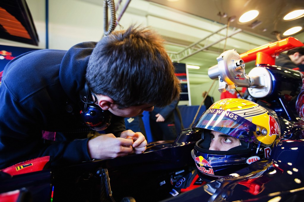 Toro Rosso STR5